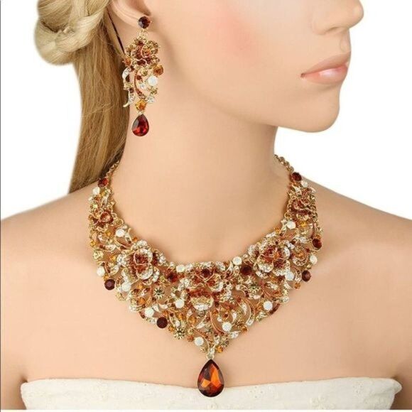 Yellow Gold and Topaz Austrian Crystal Rose Flower Bib Necklace and Earrings Set - Picture 4 of 7